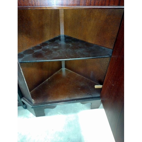 1240 - A dark wood stained corner cupboard with cut glass door panel 70 cm x 49cm x height 184 cm. COLLECT ... 