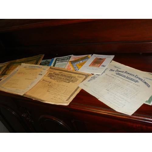 2565 - An interesting collection of 26 old, share certificates from France, USA, Belgium and the UK. They a... 