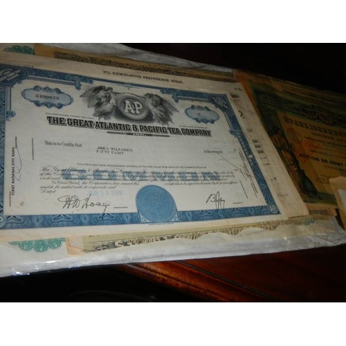 2565 - An interesting collection of 26 old, share certificates from France, USA, Belgium and the UK. They a... 