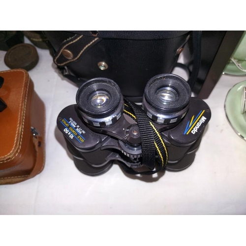 1420A - A pair of Miranda 10 x 50 binoculars