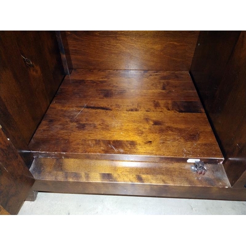 1421 - Dark Wood stained kitchen unit with two cupboards and four drawers. 140cm x 45cm x height 81cm. COLL... 