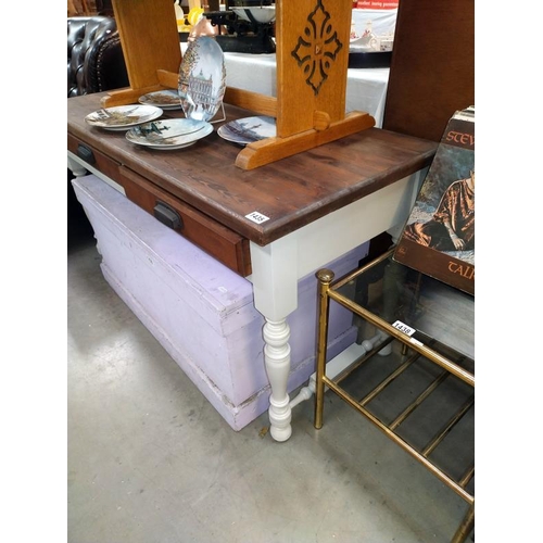 1435 - A dark stained pine kitchen table with two drawers on painted legs. 121 cm x 56cm x height 68cm. COL... 