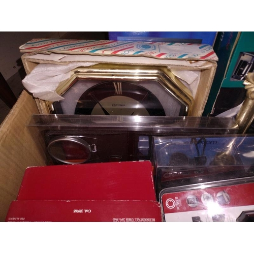 1523 - A box of household goods including clock, mirror small vacuum cleaner etc,