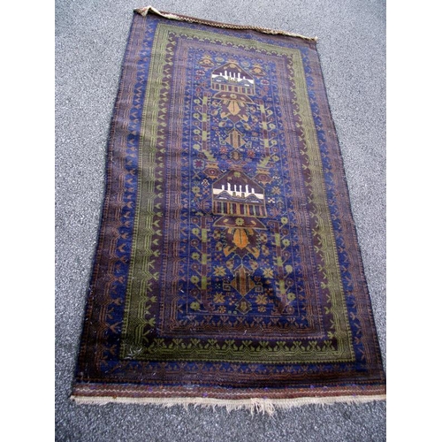 1549 - A Turkish/ Aztec style pattern rug. Length 210cm x 113cm. COLLECT ONLY.