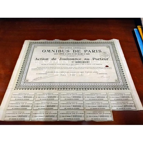 2565 - An interesting collection of 26 old, share certificates from France, USA, Belgium and the UK. They a... 