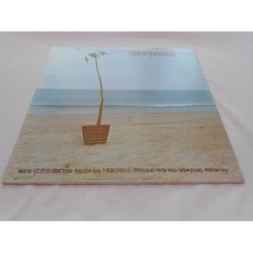 101 - Neil Young - On the Beach UK LP 1st press Record K54014 A4 - B5 N/Mint