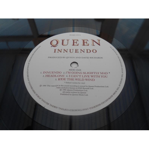 102 - Queen - Innuendo UK 1st press Record LP RCSD 115 A-1U-1-1 and B-2U-1-1 EX