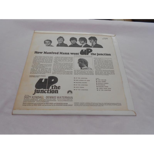 108 - Manfred Mann - Up the Juction. UK 1st press record LP STL 5460 886468 1Y//1 and 2Y//1 EX