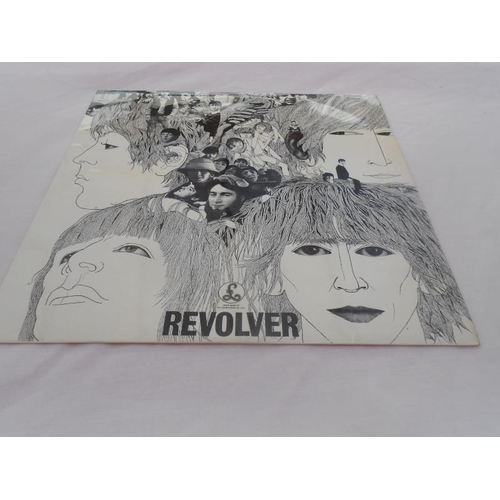 36 - The Beatles - Revolver PMC 7009 UK LP Record XEX 605- 2 XEX 606 – 2 N/mint