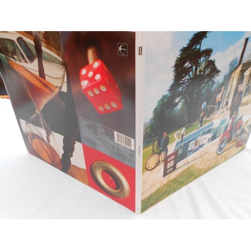 5 - Original Oasis  Be here now Creation CRELP 219 UK 1st press double LP Mint Immaculate condition