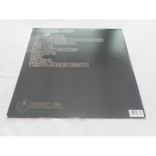 80 - Collection of 2 records by The Deftones Both in Near mint condition Deftones  - Koi No Yokan EU 9362... 