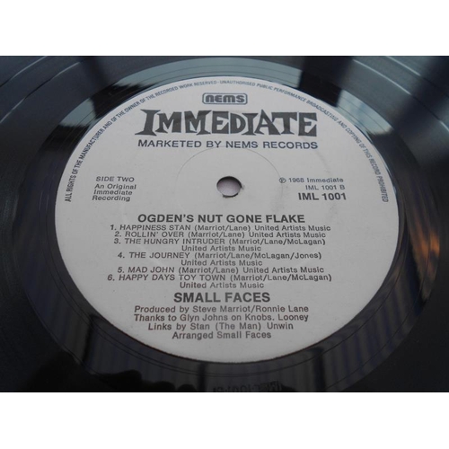 83 - Small Faces - Ogden’s Nut Gone Flake UK LP record IML 1001 A-1 and B-1 1968 VG+