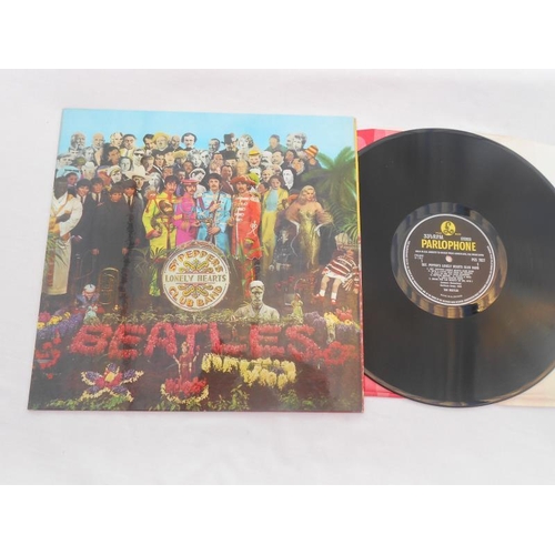 96 - The Beatles Sgt Peppers Lonely Heats club band UK LP Record 1st press PMC 7027 XEX 637-1 XEX 638- 1 ... 