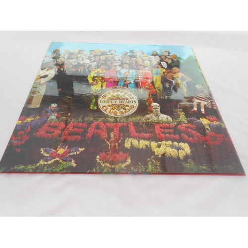 96 - The Beatles Sgt Peppers Lonely Heats club band UK LP Record 1st press PMC 7027 XEX 637-1 XEX 638- 1 ... 