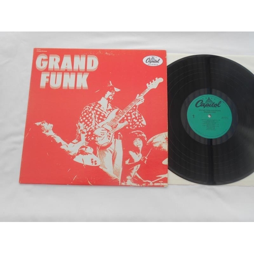 207 - Grand Funk Railroad – Grand Funk .US record LP SW 16177 W-8 and W-10 EX