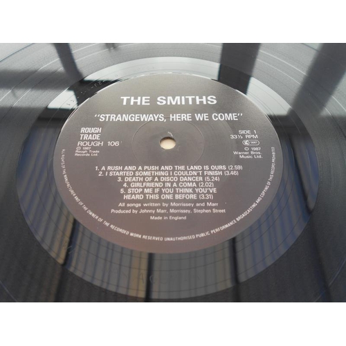 221 - The Smiths – Strangeways, here we come UK 1st press LP Record ROUGH 106 A-2U-1-1 and B-2U-1-1 NM