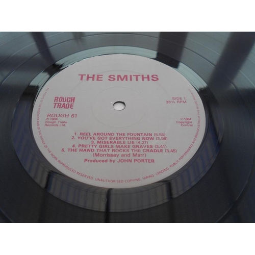 222 - The Smiths – The Smiths UK 1st press record LP ROUGH 61 A-1 TIMTOM N/M