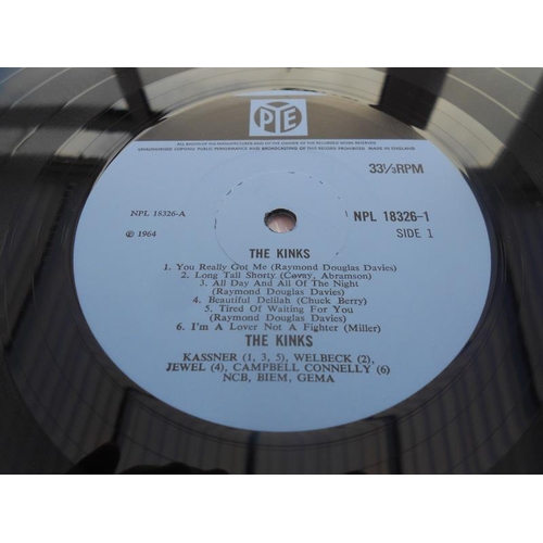 246 - The Kinks The Kinks UK 1st press Double LP NPL 18326 A1- H B1-H C1-H and D1-H EX