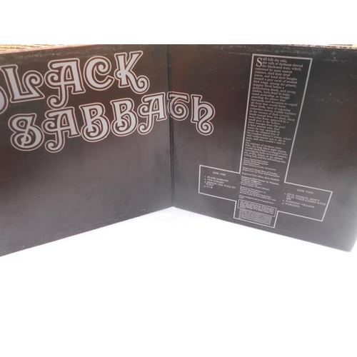 324 - Black Sabbath - Black Sabbath UK LP V06 847903 VTY 1Y-1 and 2Y-2 EX