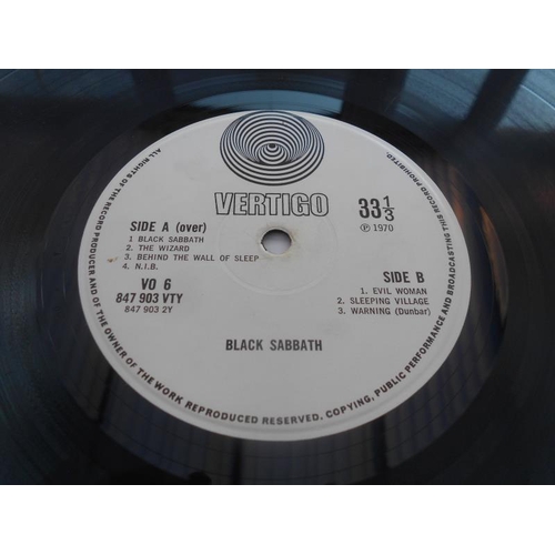 324 - Black Sabbath - Black Sabbath UK LP V06 847903 VTY 1Y-1 and 2Y-2 EX