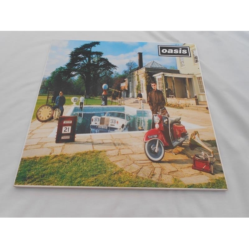 400 - Original Oasis  Be here now Creation CRELP 219 UK 1st press double LP N/EX Original release Mike the... 