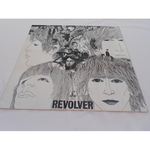 455 - The Beatles - Revolver. UK LP record PMC 7009 XEX 605 - 2 and 606 - 3 /EX+