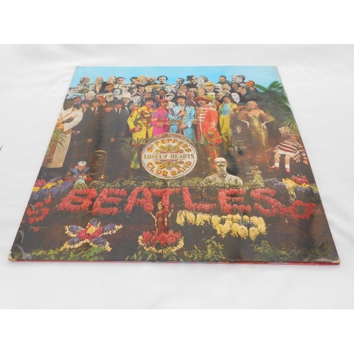 459 - The Beatles Sgt Peppers UK 1st press LP record PCS 7027 XEX 637-1 and XEX 638-1 EX