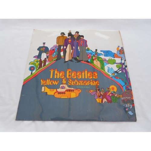 462 - The Beatles - Yellow Submarine UK LP record (red box) PCS 7070 YEX 715-3 and 716-1 VG+