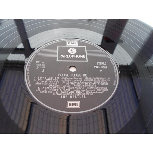 466 - The Beatles – Please Please Me France LP record  PCS 3042 A and B NM