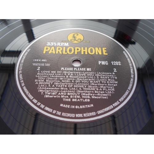 467 - The Beatles – Please Please Me UK 1st press PMC 1202 XEX 421- 1N and XEX 422- 1N EX+