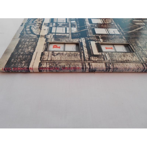 500 - Led Zeppelin – Physical Graffiti  USA double LP SS 2-200  1975 D E F and G  EX+