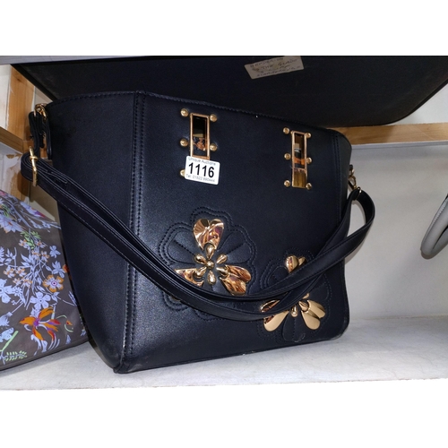 1116 - 3 ladies bags