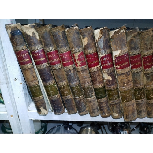 1117 - 18 volumes of the English encyclopaedia A/F COLLECT ONLY