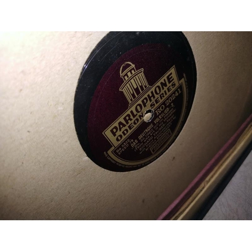 95 - A vintage case containing classical 78s