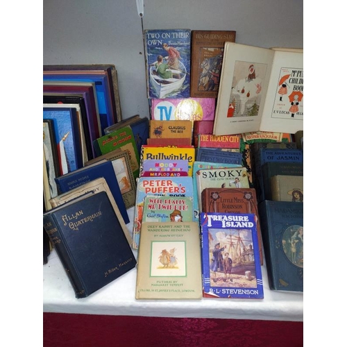 215 - A lot of vintage books including Mr Punch.