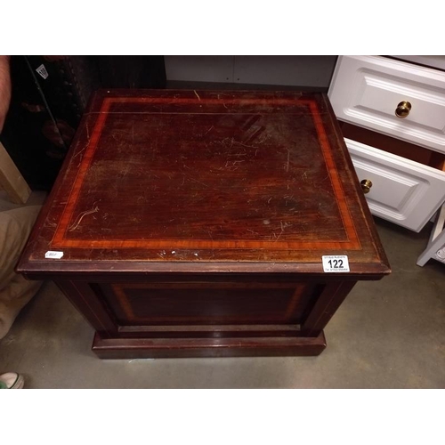 122 - An mahogany commode A/F