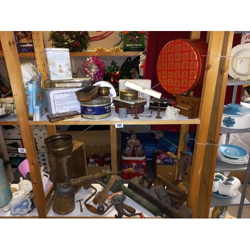 189 - 2 shelves of vintage items