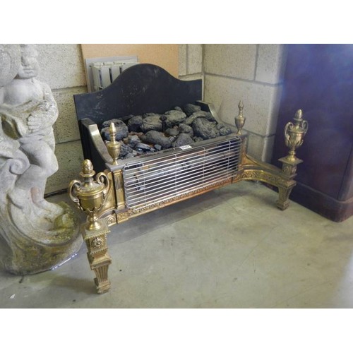 2947 - A good quality heavy brass and metal period style electric fire, approximately 90cm wide x 48 cm dee... 