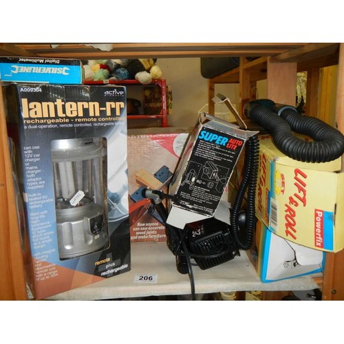 206 - A mixed lot including 12v lantern, car stands, auto light and other tools.