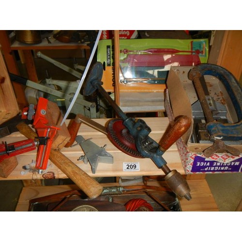 209 - 3 clamps, a hand drill, a hammer, a vice etc., COLLECT ONLY.