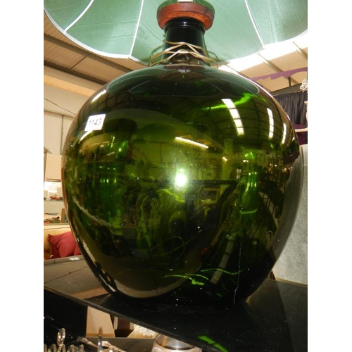 1143 - A large green carboy made into a table lamp
Collect Only.