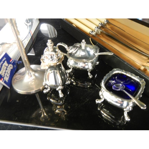 1144 - A selection of silver plate items