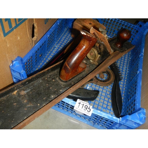 1195 - A quantity of tools including Stanley large Bailey plane