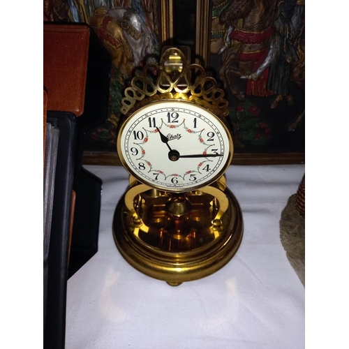 1245 - 2 Schatz Triberg Black Forest clocks with original boxes.
Collect Only.