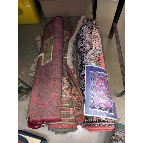 1265 - A quantity of rugs