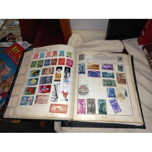 1277 - 5 old stamp albums with stamps