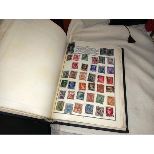 1277 - 5 old stamp albums with stamps