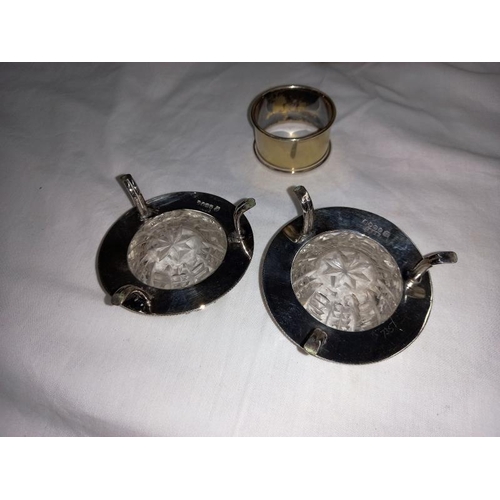 1375 - A pair of silver topped spill vases and a pair of salts etc. (5 items)