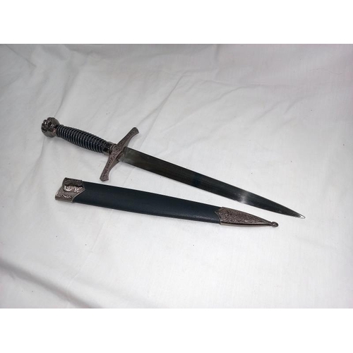 1398 - 3 collectors daggers