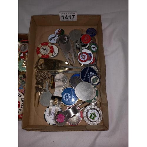 1417 - 2 trays of enamel and other badges